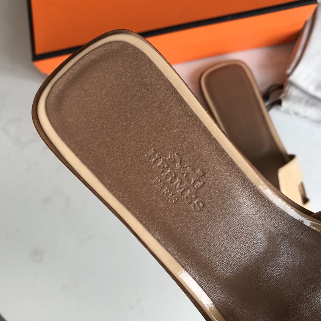 에르메스 올수공 오란 슬리퍼 샌들 페이던트 03